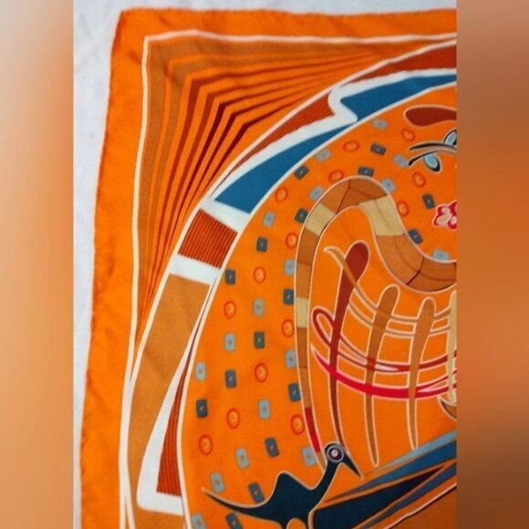 Native Aboriginal Art Silk Scarf Rolled Hem - Picture 3 of 14